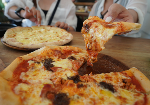 悠閒早晨時光→義式披薩餐廳→金剛超市→搭機前放鬆去(越式/熱石按摩90分鐘二選一)→植物庭園咖啡廳(現點現付)→機場→台北