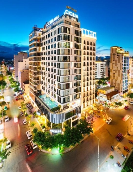 台北→峴港→米其林入選越式餐廳→山茶夜市